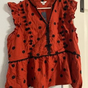 Rust colored Ladies sleeveless top